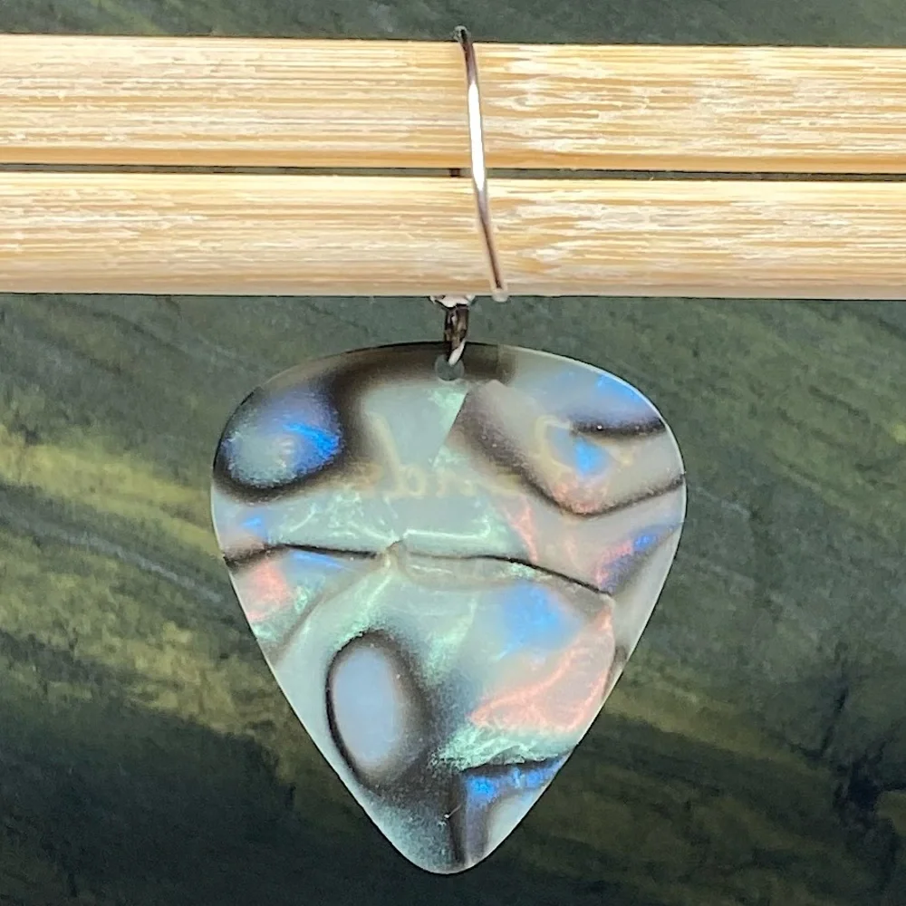 None pearlescent multi